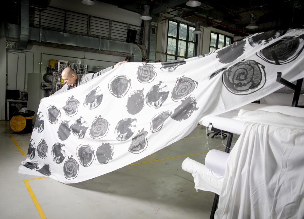 Sasson Kedem uses Kornit technology to create custom fabrics for fashion design.